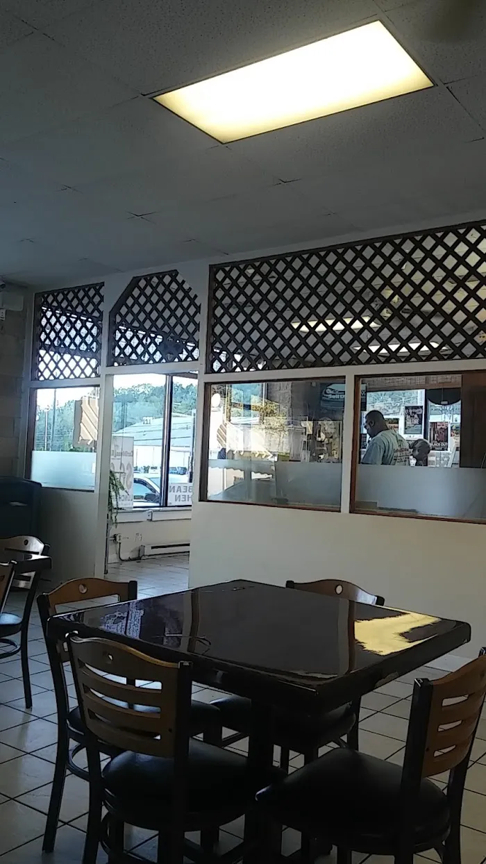 Caribbean Kitchen Restaurant 4