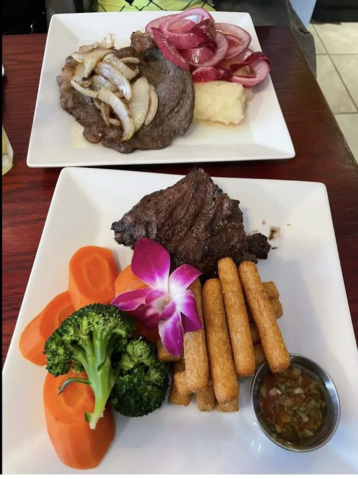 Mojo Restaurant 8