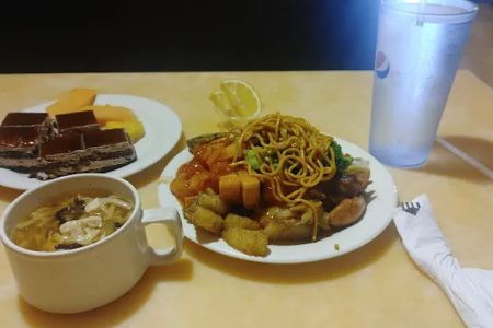 Young Young Chinese Buffet