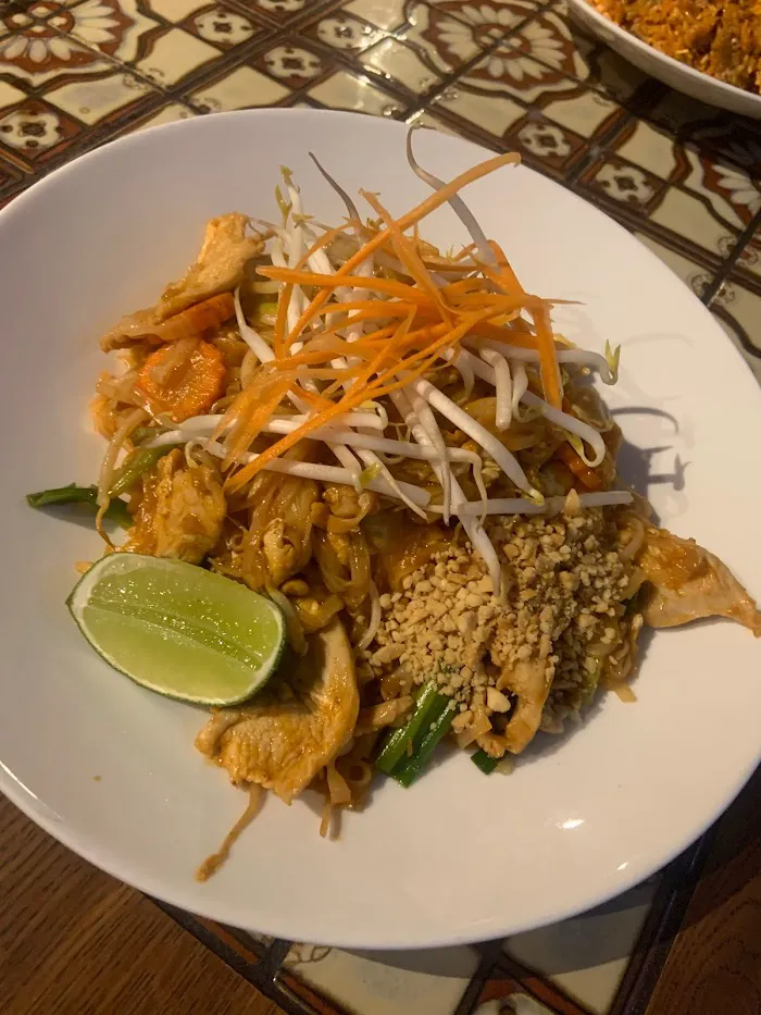Thai Shelton Kitchen 5