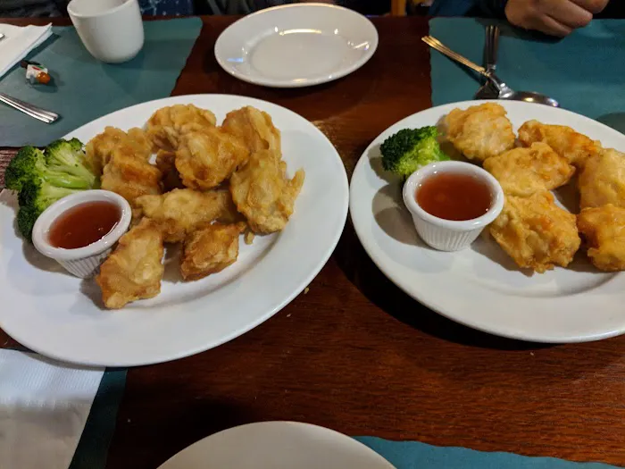 House of Chao Rest. TAKEOUT ONLY 4