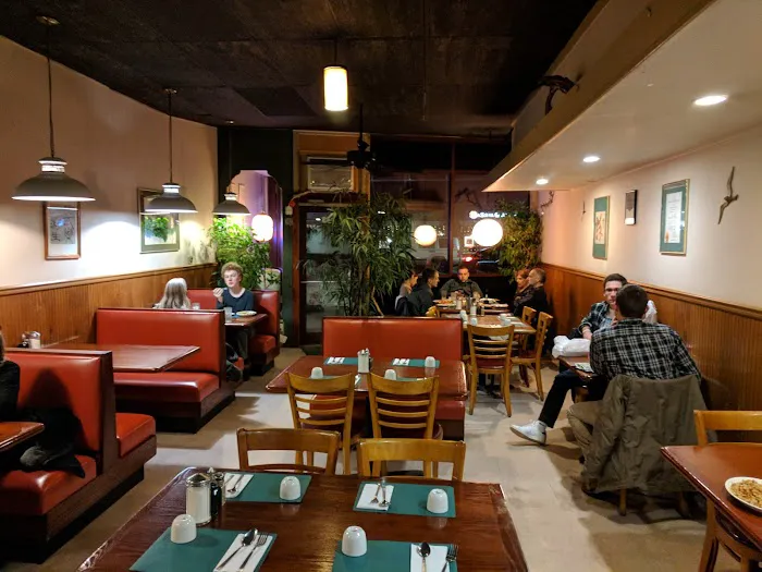 House of Chao Rest. TAKEOUT ONLY 5