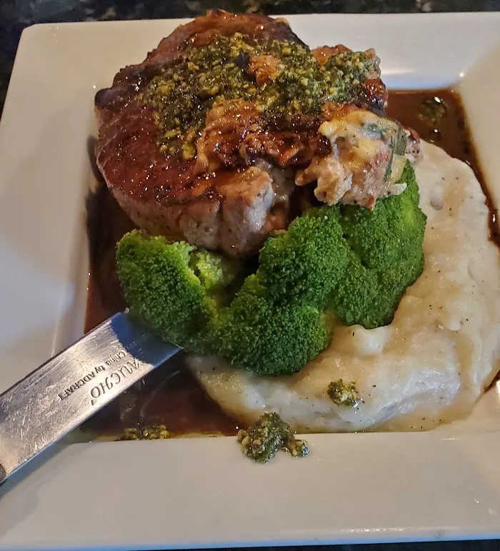 New Harvest Restaurant 7