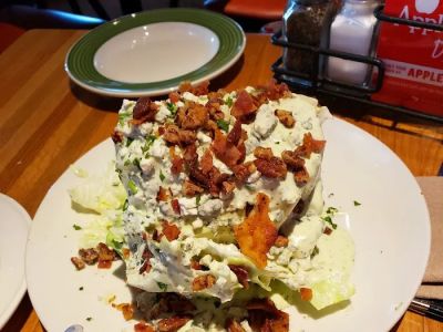 Applebee's Grill + Bar 0