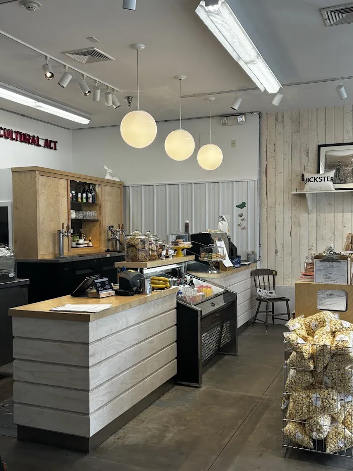 Main Street Farm Market Cafe 3