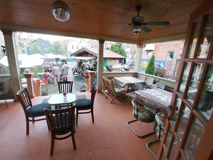 Garden House 4