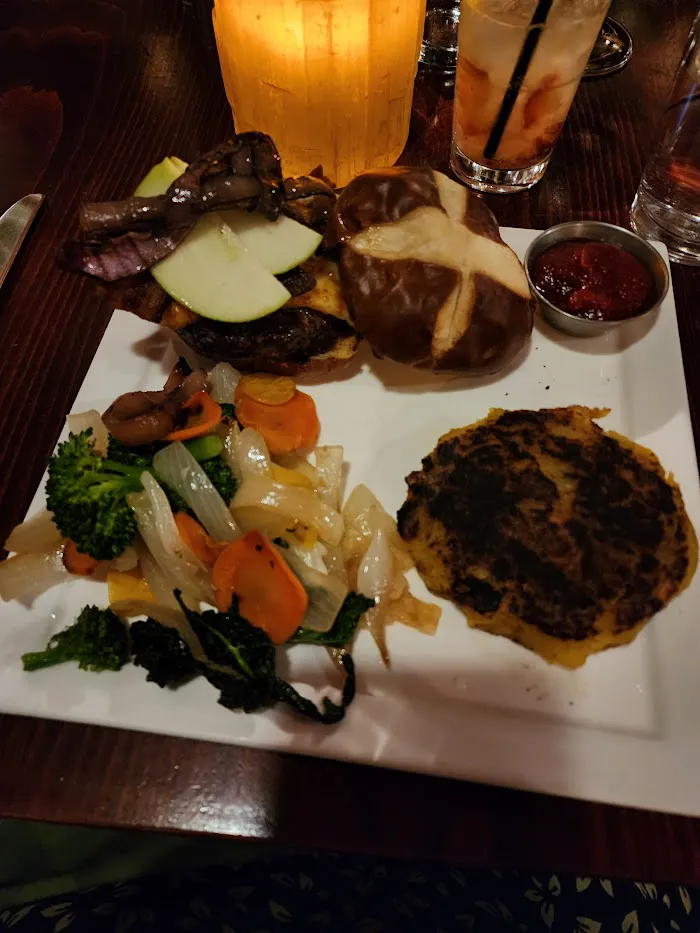 Aroma Thyme Bistro 10
