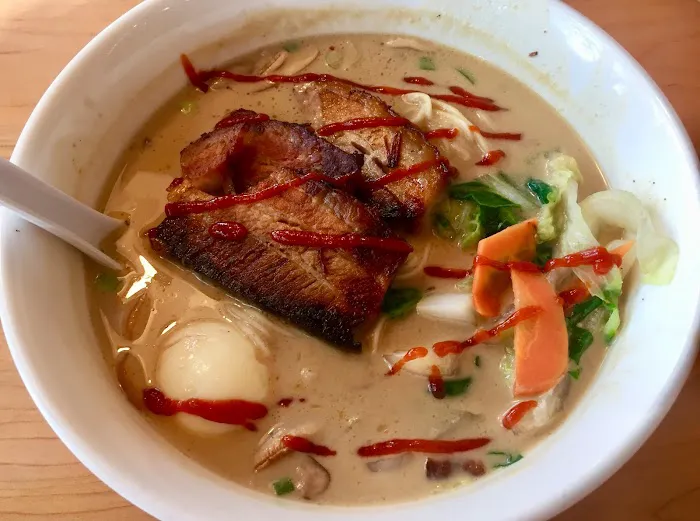 Yum Yum Noodle Bar - RED HOOK 8