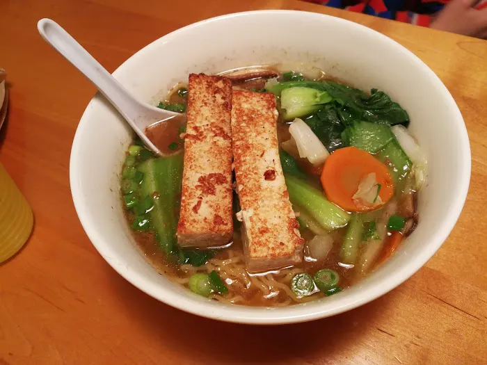 Yum Yum Noodle Bar - KINGSTON 8