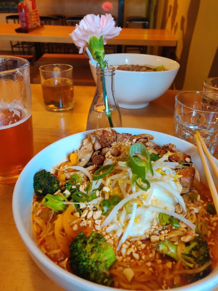 Yum Yum Noodle Bar - WOODSTOCK 5