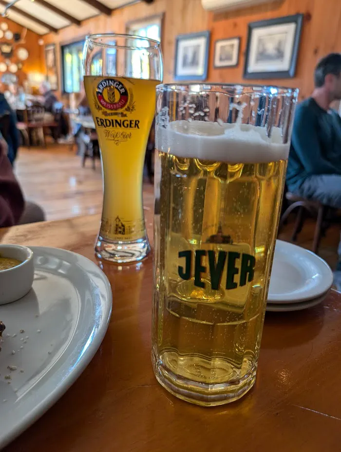 Ze Wine Bar at Jägerberg Beer Hall and Alpine Tavern 1