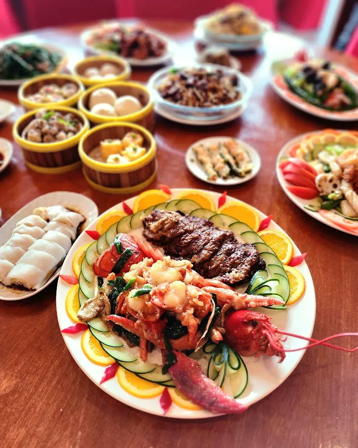 Grand Palace Restaurant 1