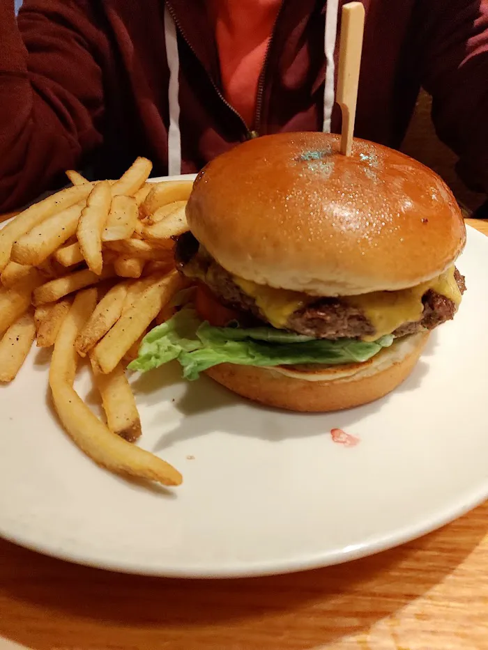 Applebee's Grill + Bar 8
