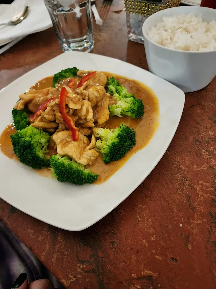 Thai at the Palace 3