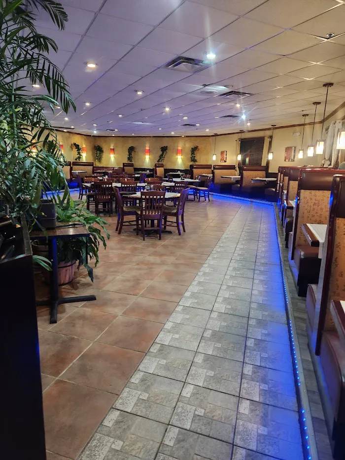 Zwei Restaurant 1