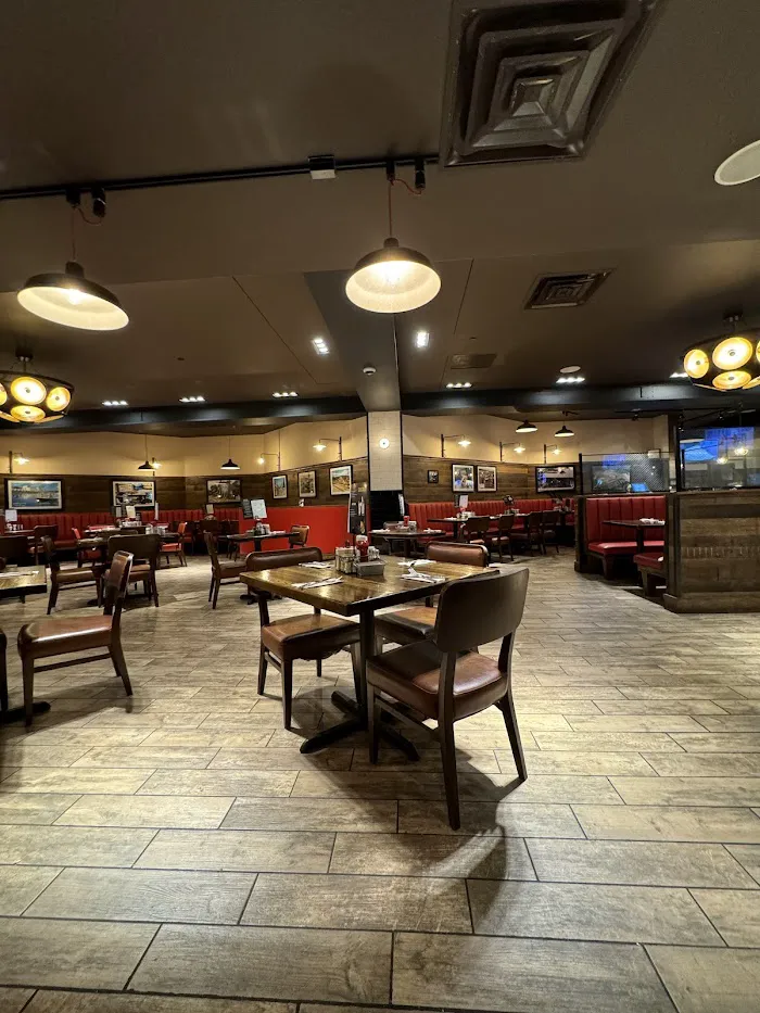 Guy Fieri’s Mt. Pocono Kitchen 9