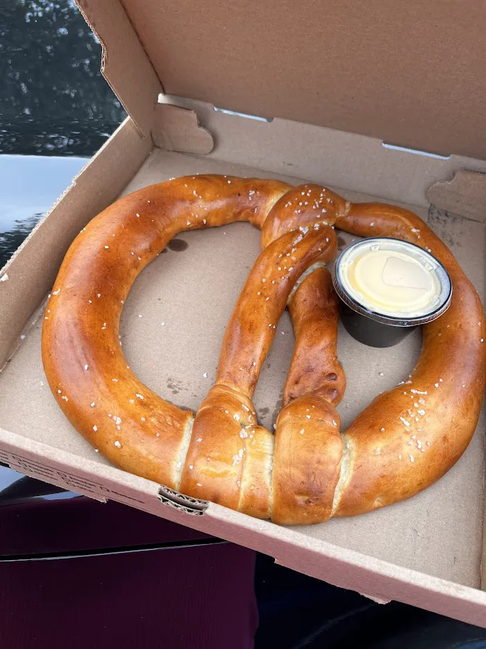 Guy Fieri’s Mt. Pocono Kitchen 8