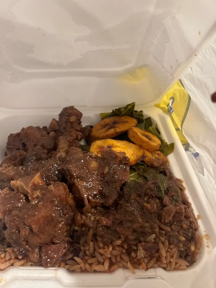 Island Flava Restaurant 10