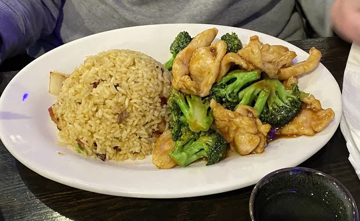 FuDa Sushi, Hibachi & Chinese Restaurant 4