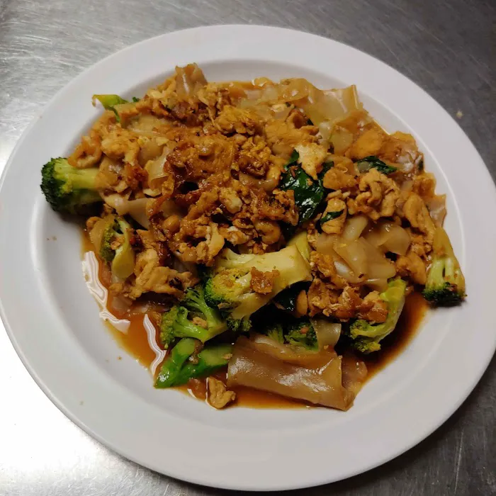 Sweet Basil Thai Restaurant 9