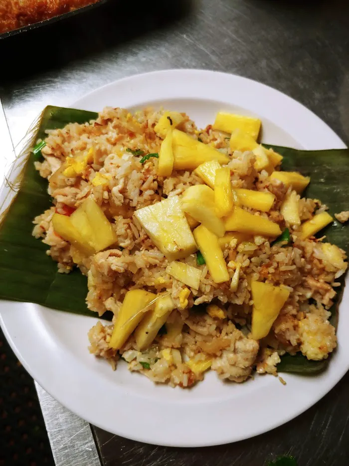 Sweet Basil Thai Restaurant 3