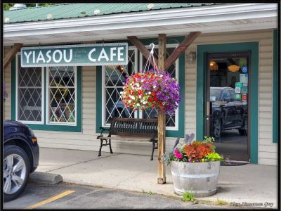 Yiasou Cafe 0