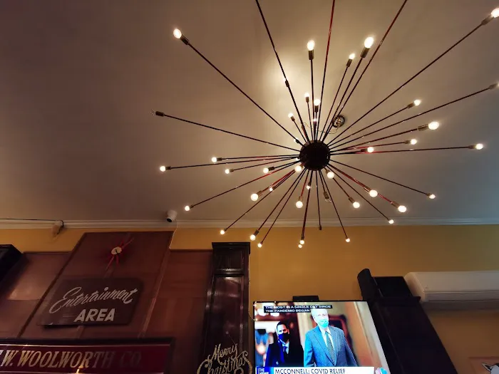 Star Bar and Grill 8