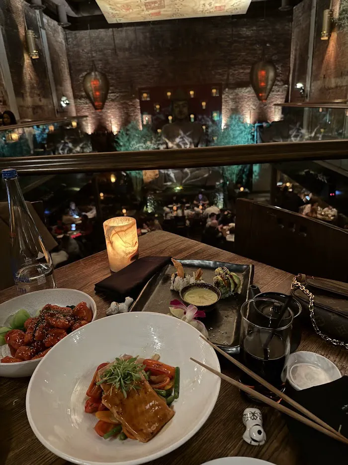 TAO Uptown 6