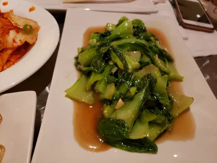 Lucky 8 Noodle + Sushi Bar 6