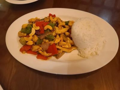 Lucky 8 Noodle + Sushi Bar 0