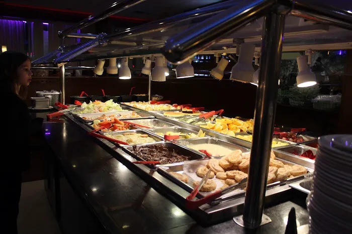 East Gourmet Buffet 3