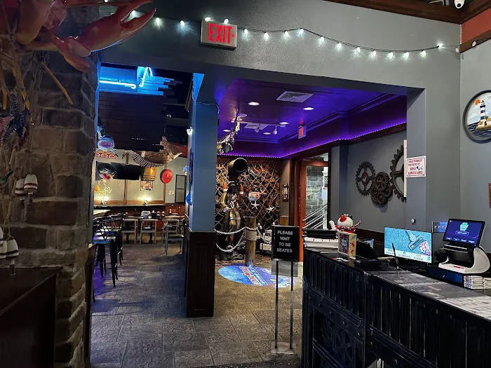 Rocking Crab All You Can Eat Sushi & Cajun Seafood 5