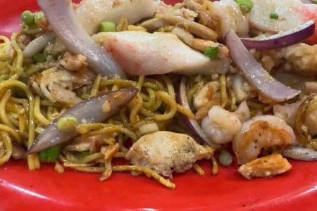 Khan's Mongolian Grill & Bar