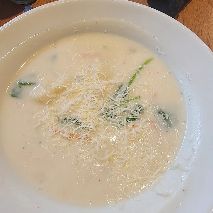 Olive Garden Italian Restaurant 7