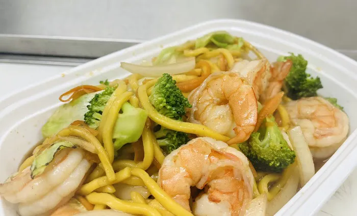 Boom's Thai Kitchen 8