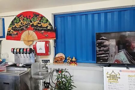 Boom's Thai Kitchen
