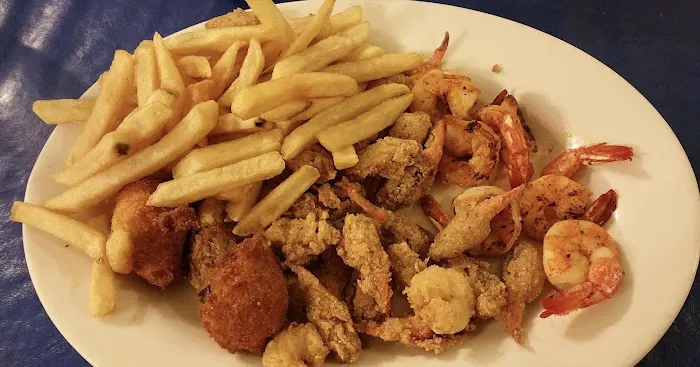 Street's Seafood Restaurant 1