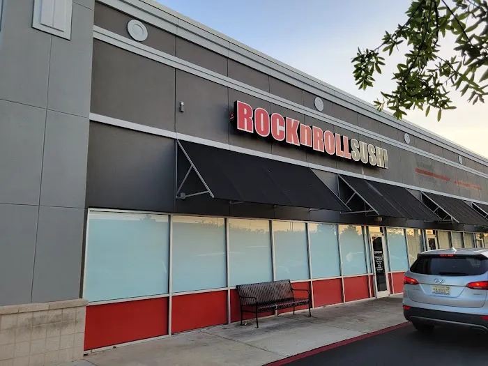 Rock N Roll Sushi 1