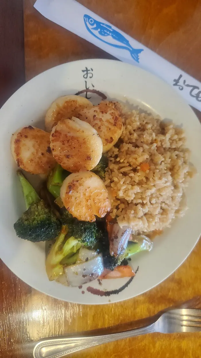 Daruma Japanese Sushi & Steak House 6