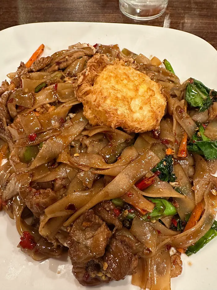 Thai Hut Restaurant 10