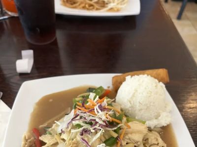 Yaya's Thai Restaurant 0