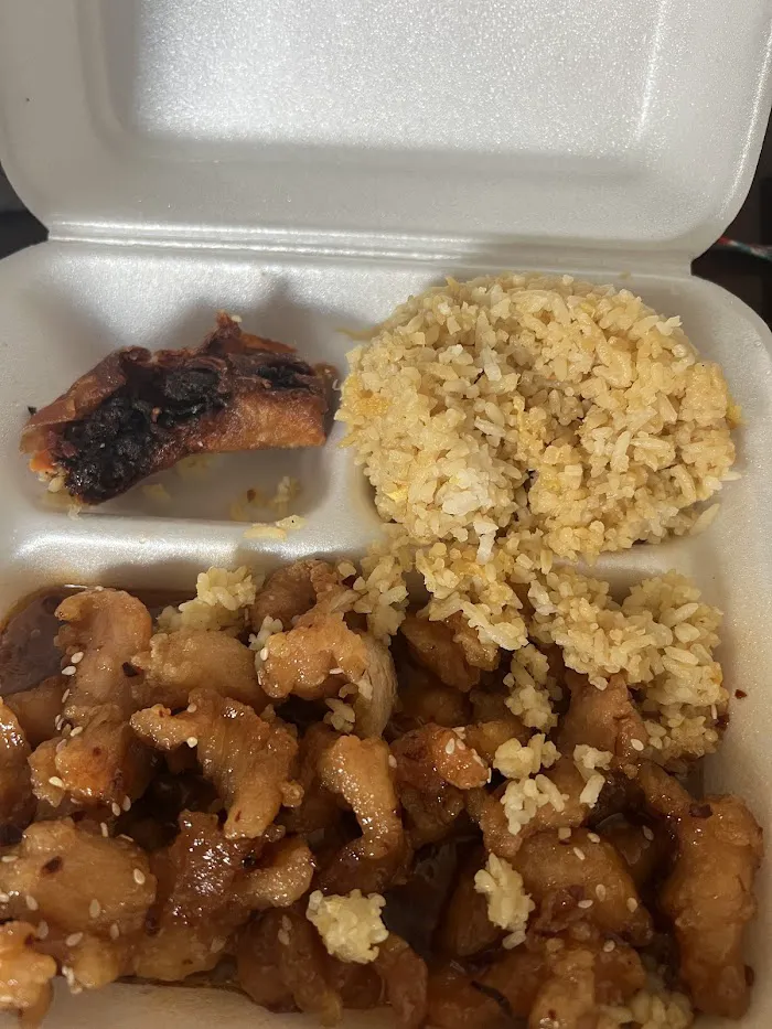 Oolong Chinese Bistro 8