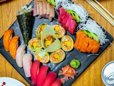 Hugo's Sushi and Asian Cuisine 0