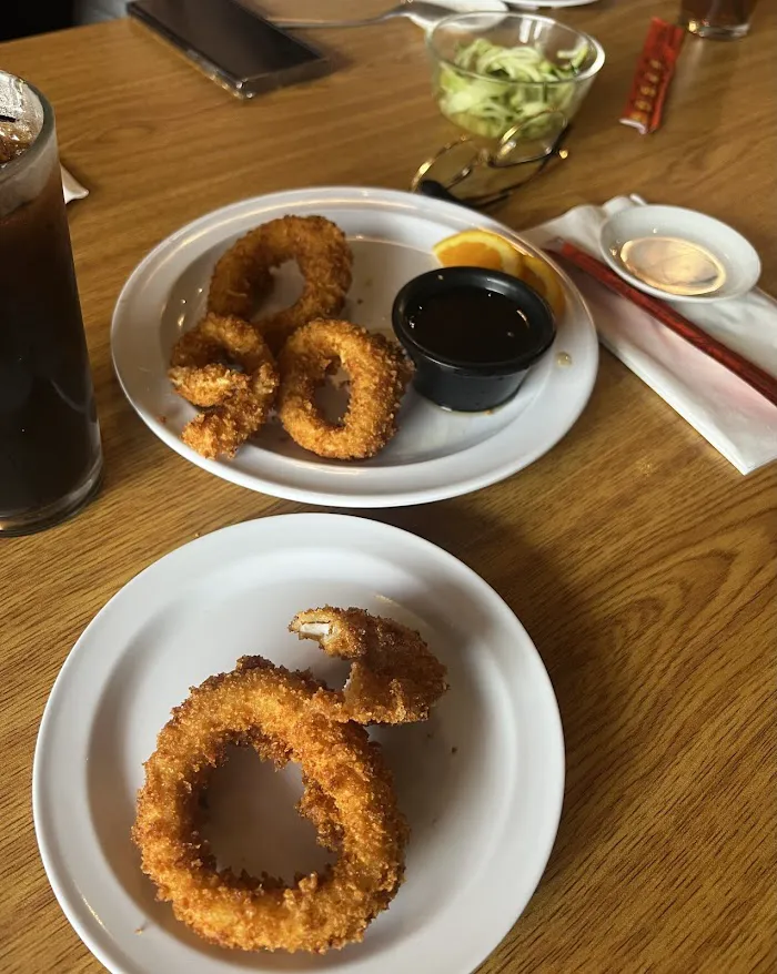 Hugo's Sushi and Asian Cuisine 9