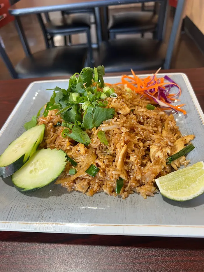 Sukhothai Thai Restaurant Express III 9