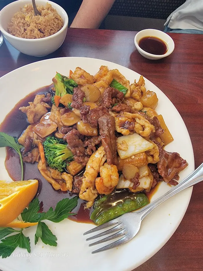 TJin China Diner 10