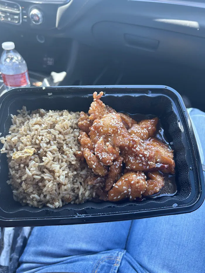 Wok Inn 5