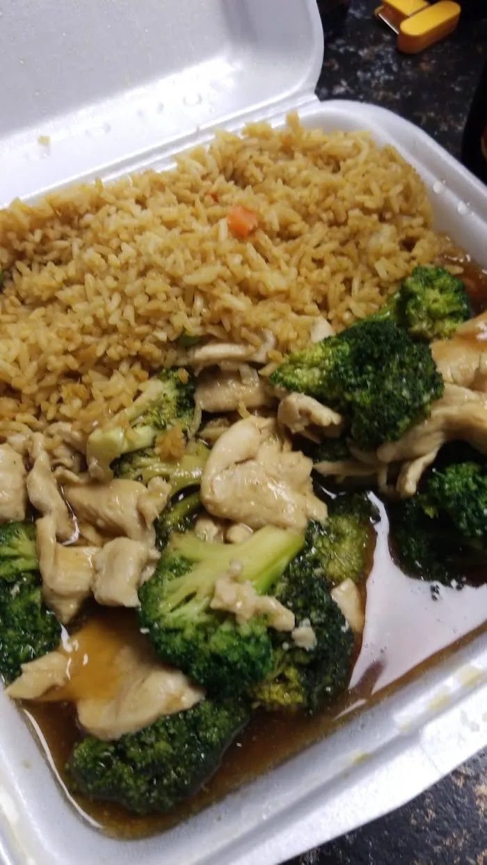 Lee's Kitchen 1