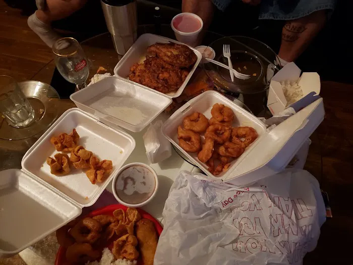 Lee's Kitchen 3