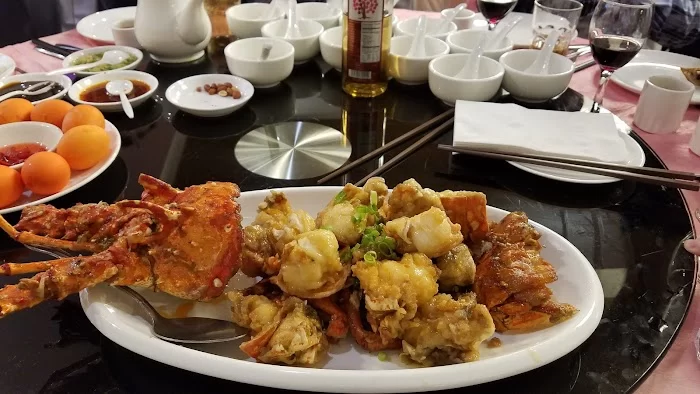 Phoenix Restaurant 3